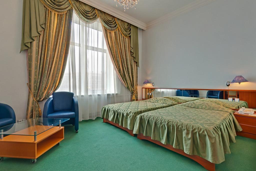 Warsaw Hotel Moscow Phòng bức ảnh